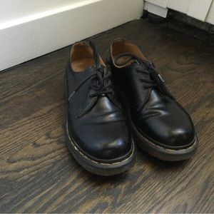 Doc Marten Oxfords size US 7